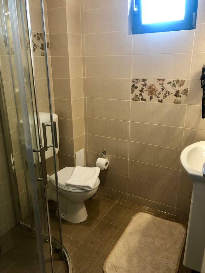 M13 Apartments Năvodari Eksteriør billede